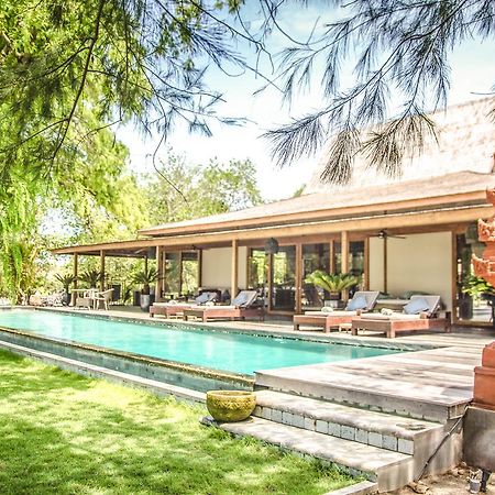 Villa Pulau Cinta Boutique Suites Gili Meno Exteriör bild