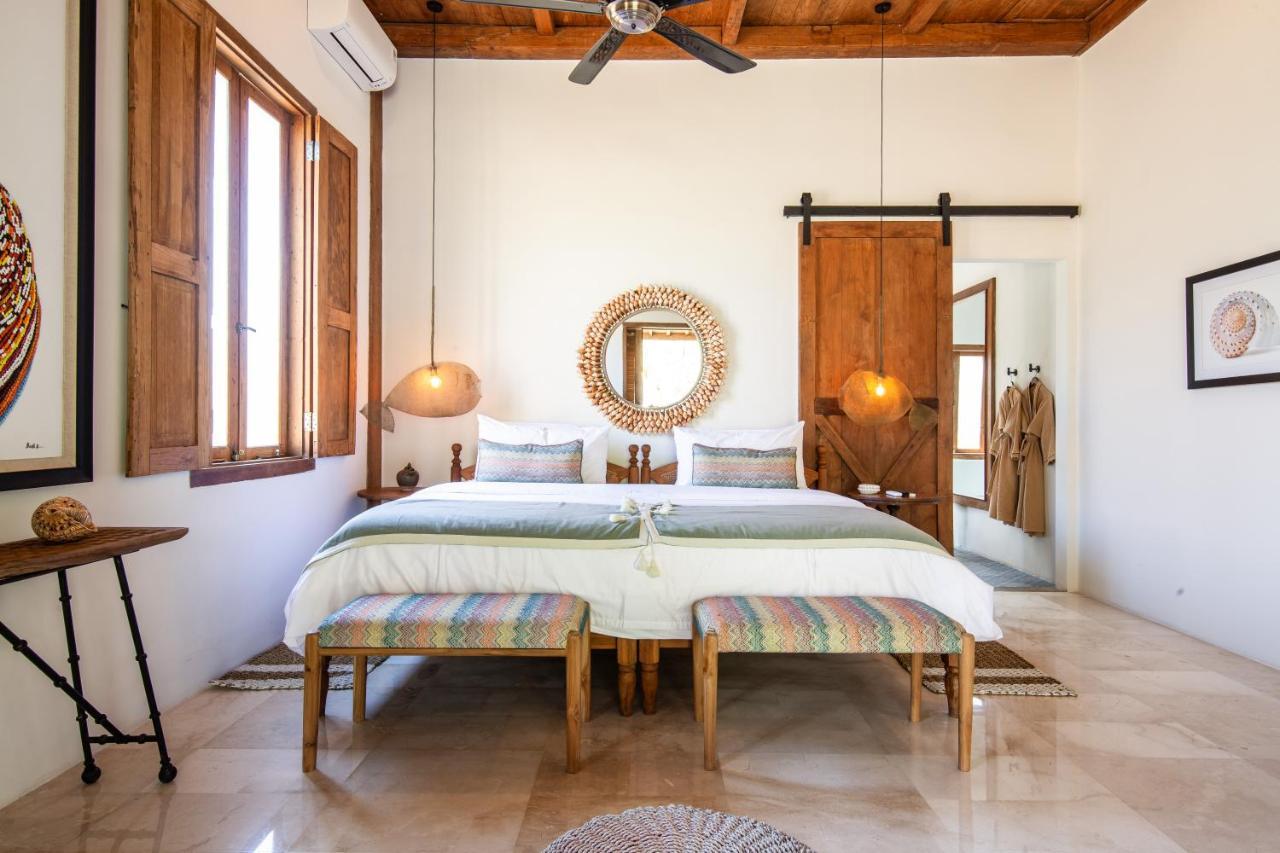 Villa Pulau Cinta Boutique Suites Gili Meno Exteriör bild
